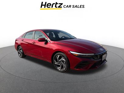 Used 2025 Hyundai Elantra Limited