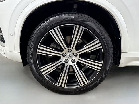 Used 2023 Volvo XC90 B6 Ultimate AWD/4WD image 31
