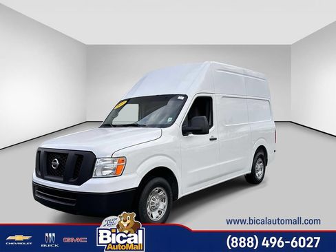 Used 2019 Nissan NV 2500 SV RWD image 1