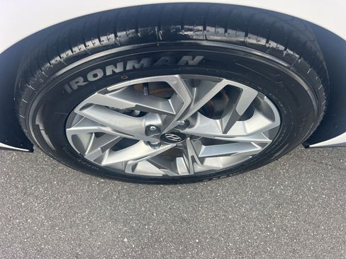 Used 2023 Hyundai Sonata SEL w/ Cargo Package image 9