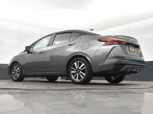 Used 2025 Nissan Versa SV FWD image 12
