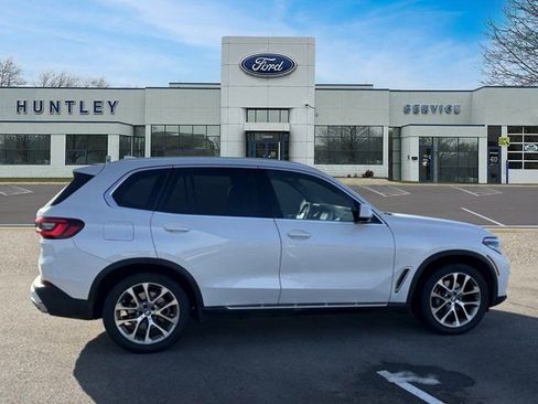 Used 2023 BMW X5 xDrive40i image 5