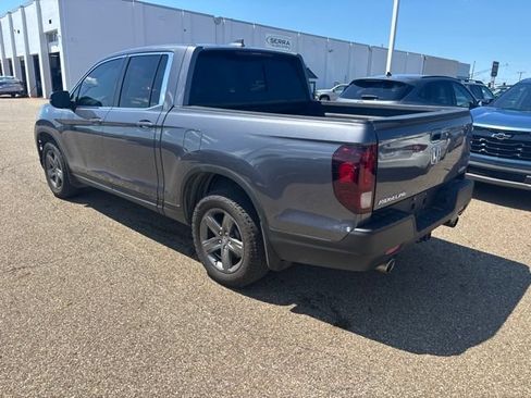 Certified 2023 Honda Ridgeline RTL image 4