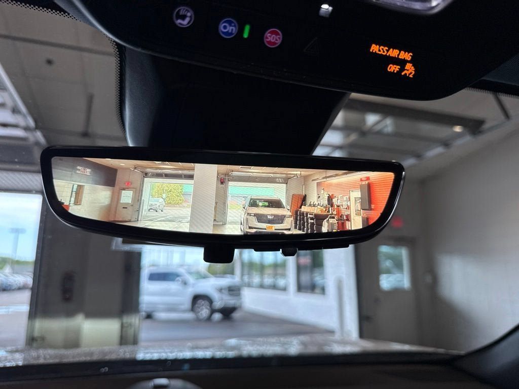 New 2027 GMC Terrain AT4 w/ Convenience Package III AWD/4WD image 37