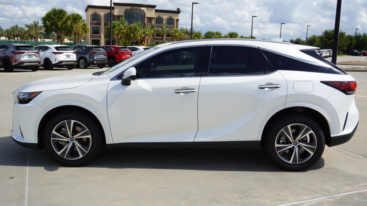 Certified 2024 Lexus RX 350 Premium w/ Accessory Package (Z1) FWD image 5