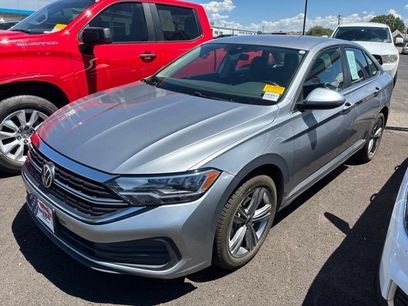 Used 2024 Volkswagen Jetta SE