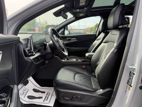 Used 2025 Kia Sportage X-Line w/ Premium Package image 10