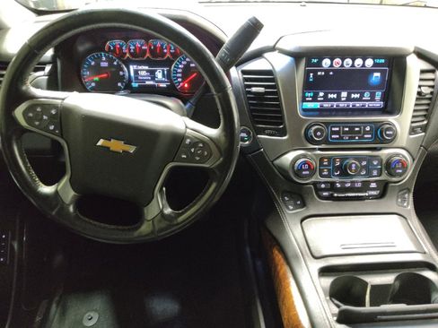 Used 2019 Chevrolet Tahoe Premier AWD/4WD image 22