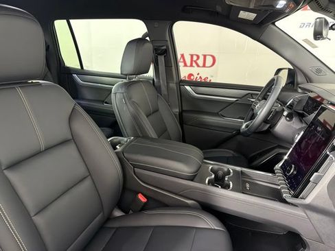 Used 2026 GMC Acadia Elevation w/ Black Edition AWD/4WD image 16