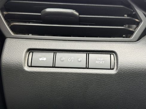 Used 2021 Nissan Altima 2.0 SR image 16