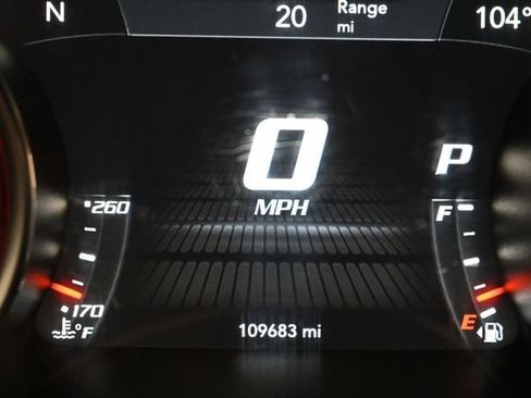 Used 2020 Dodge Challenger R/T Scat Pack RWD image 4