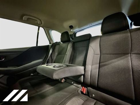 Used 2024 Subaru Outback Premium w/ Popular Package #1 AWD/4WD image 23