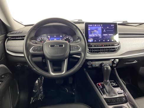 Used 2022 Jeep Compass Latitude w/ Convenience Group image 20