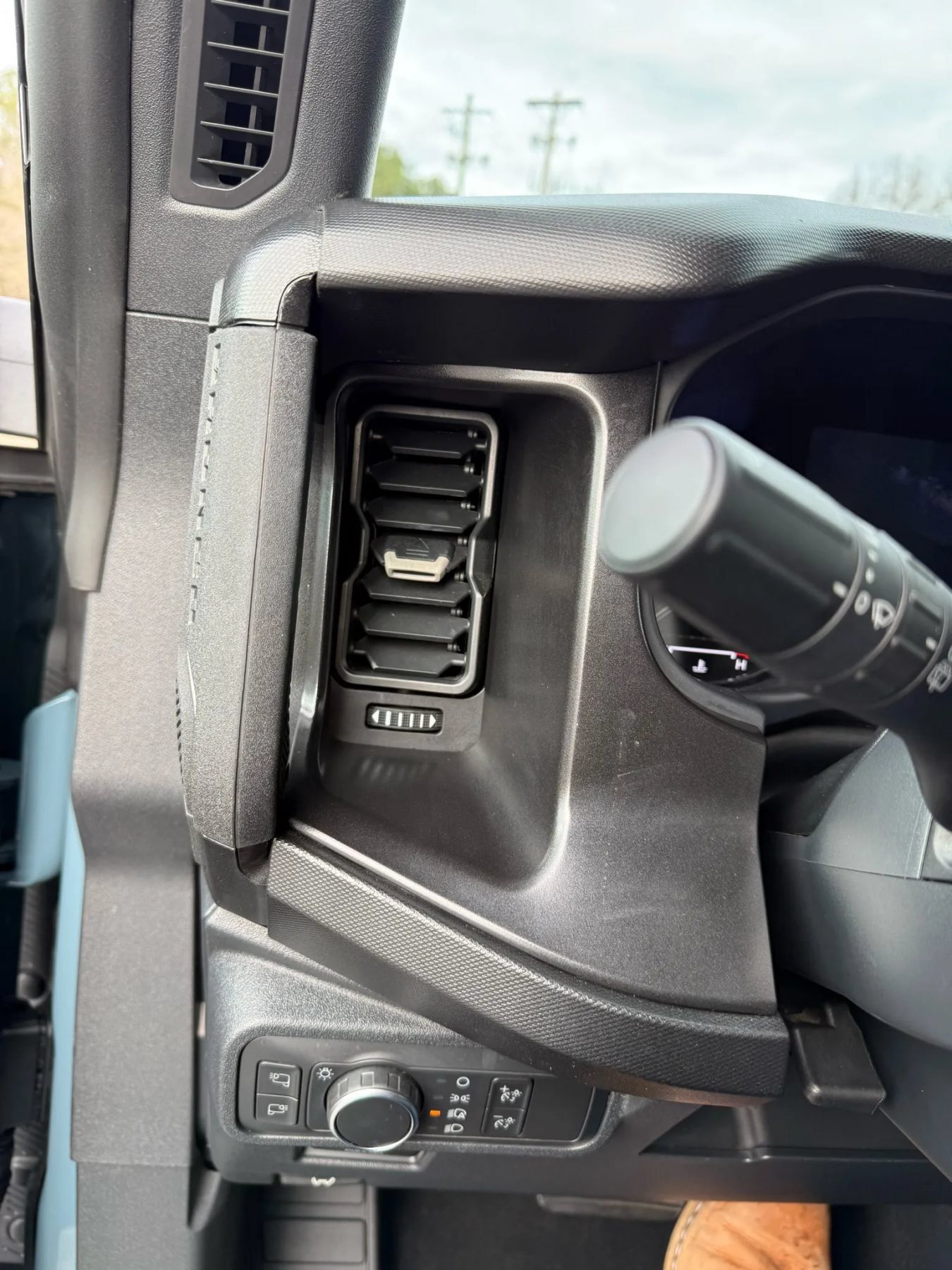Used 2021 Ford Bronco First Edition AWD/4WD image 26