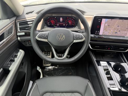 New 2026 Volkswagen Atlas SEL Premium R-Line AWD/4WD image 15