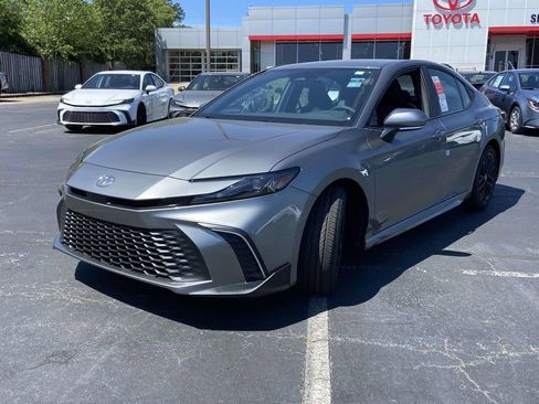 New 2026 Toyota Camry SE image 7