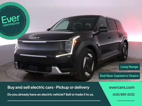 Used 2024 Kia EV9 Light Long Range RWD image 1