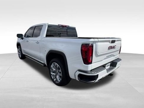 Certified 2025 GMC Sierra 1500 Denali w/ Denali Reserve Package AWD/4WD image 4