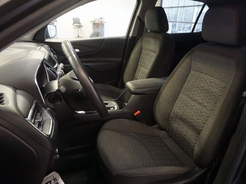 Used 2022 Chevrolet Equinox LT image 20