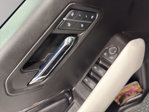 Used 2024 GMC Canyon AT4X image 21