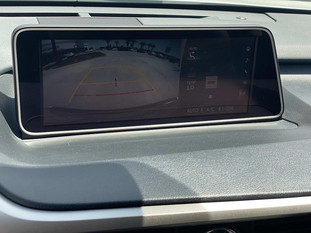 Used 2019 Lexus RX 350L FWD image 9
