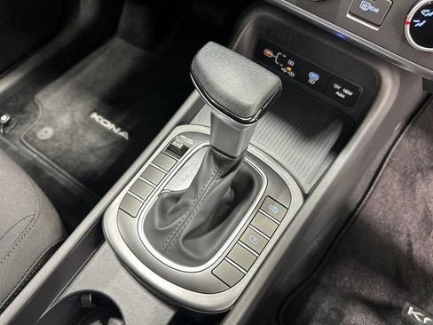Used 2026 Hyundai Kona SE FWD image 21