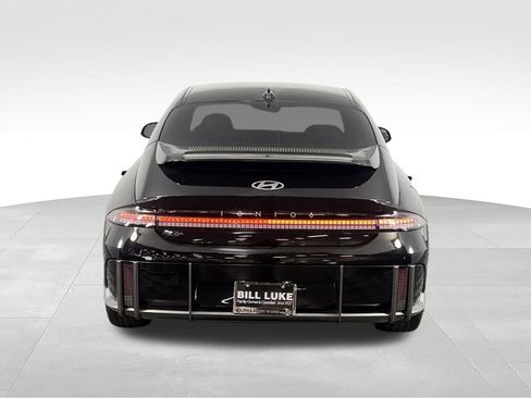 Used 2025 Hyundai Ioniq 6 Limited RWD image 9