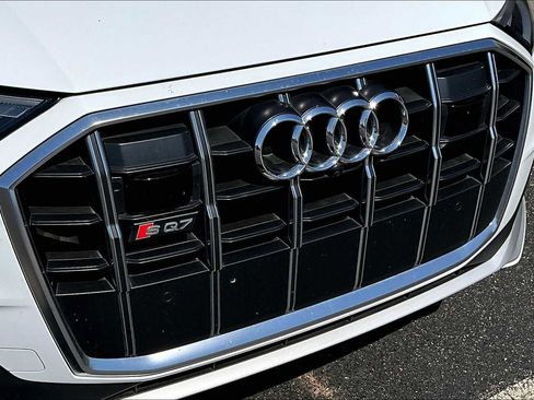 Used 2022 Audi SQ7 Premium Plus image 29