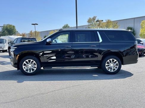 New 2026 Chevrolet Suburban Premier w/ Sun And Tow Package AWD/4WD image 4
