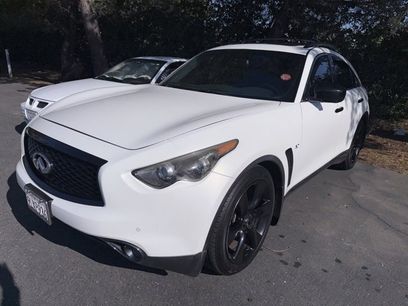 Used 2016 INFINITI QX70 2WD w/ Premium Package