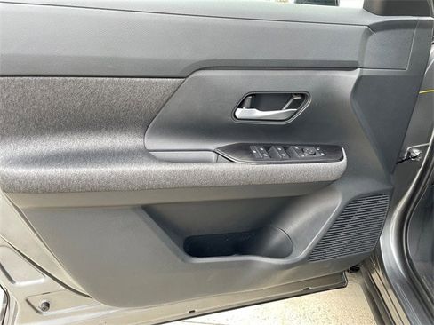 New 2026 Nissan Kicks SV w/ Cold Weather Package image 17