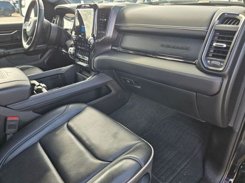 Used 2024 RAM 1500 Limited AWD/4WD image 23
