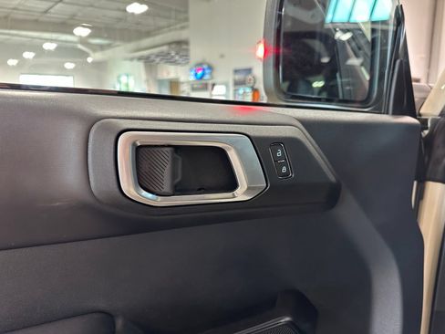 Used 2026 Ford Bronco Raptor AWD/4WD image 14