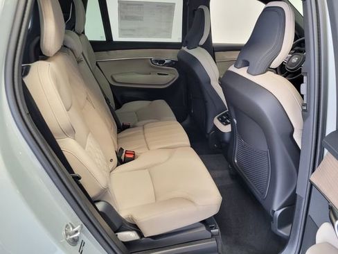 New 2026 Volvo XC90 B6 Plus w/ Protection Package Premier AWD/4WD image 16