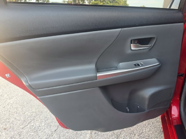 Used 2012 Toyota Prius V Five FWD image 25