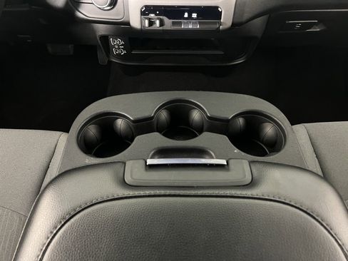 Certified 2024 RAM 2500 Big Horn image 16