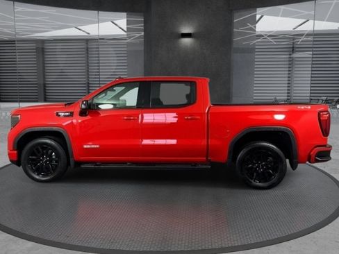 Used 2025 GMC Sierra 1500 Elevation w/ Preferred Package AWD/4WD image 8