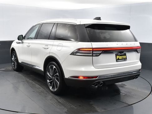 New 2026 Lincoln Aviator Reserve w/ Luxury Package image 7