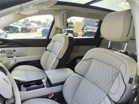 New 2026 Lincoln Nautilus Black Label AWD/4WD image 13
