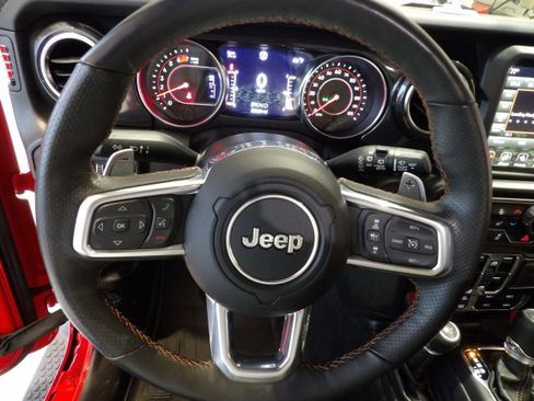 Used 2022 Jeep Wrangler Unlimited Rubicon w/ Trailer Tow Package AWD/4WD image 12