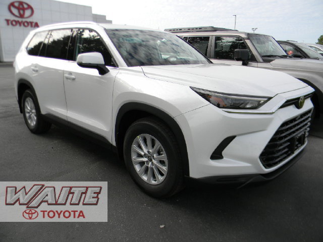 New 2026 Toyota Grand Highlander XLE FWD image 1