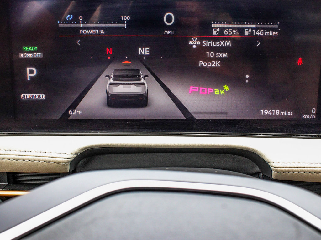 Used 2023 Nissan Ariya AWD image 16