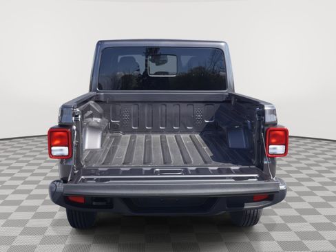 New 2026 Jeep Gladiator Sport AWD/4WD image 7
