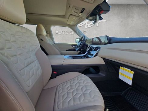 New 2026 Nissan Armada Platinum Reserve AWD/4WD image 24