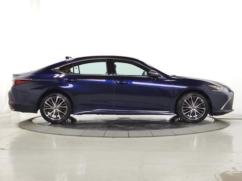 Used 2022 Lexus ES 350 w/ Premium Package FWD image 11