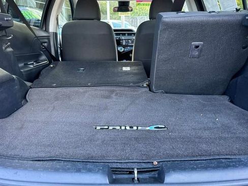 Used 2017 Toyota Prius C Two image 15