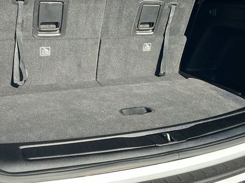 Certified 2022 Jeep Grand Cherokee L Limited image 27