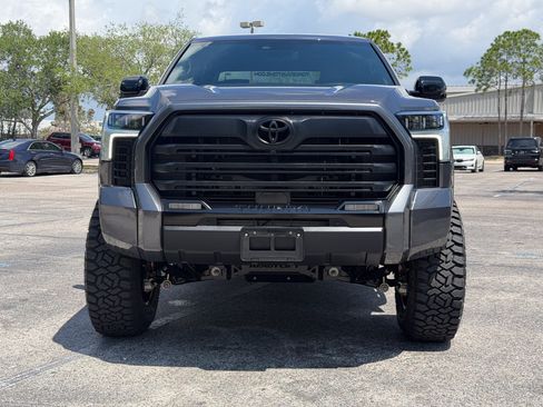 Used 2026 Toyota Tundra Limited AWD/4WD image 10
