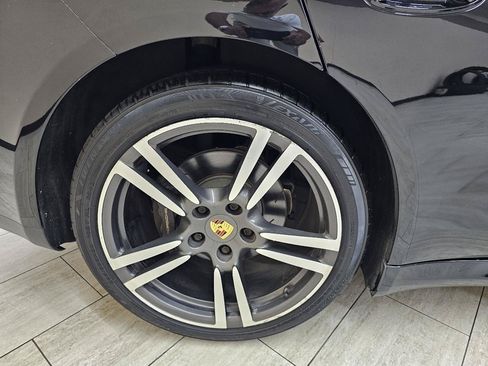 Used 2016 Porsche Panamera image 41