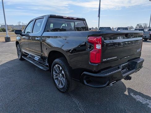 Used 2023 Chevrolet Silverado 1500 High Country image 6